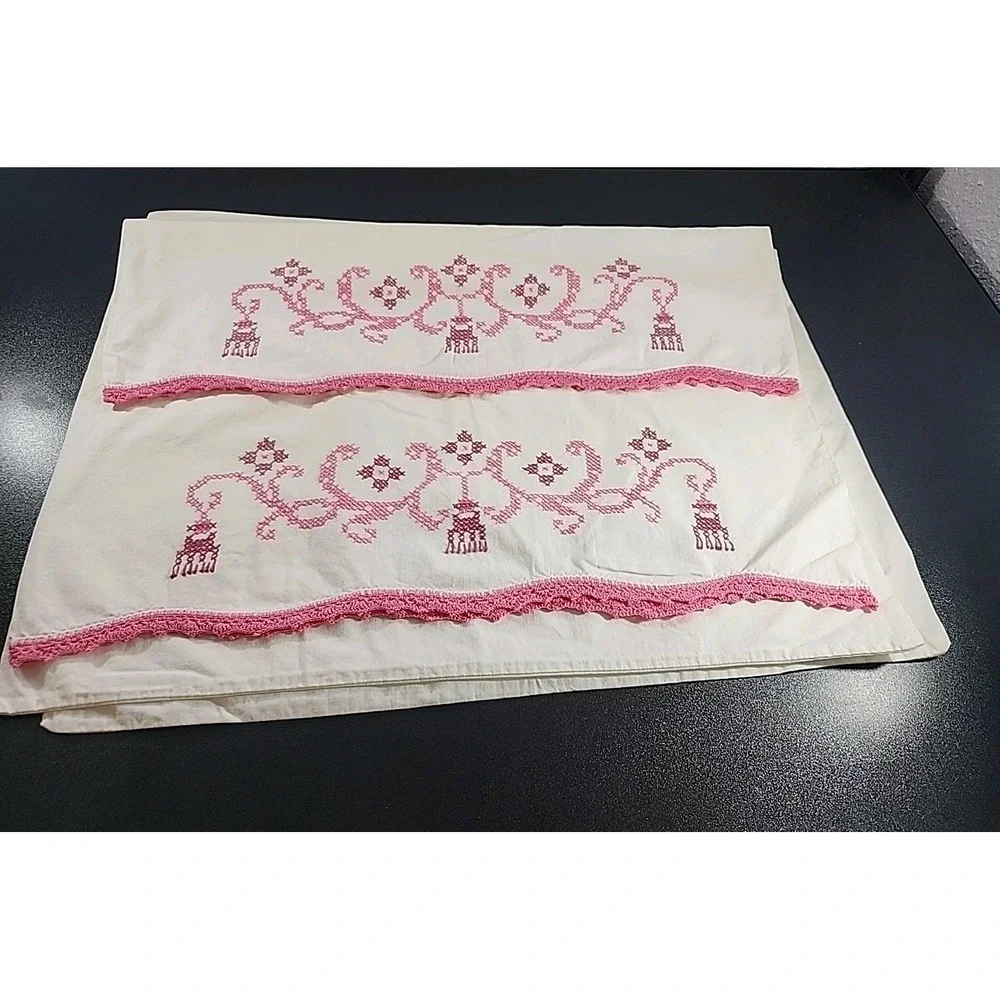 Pink Coconut Boutique 21×28 this